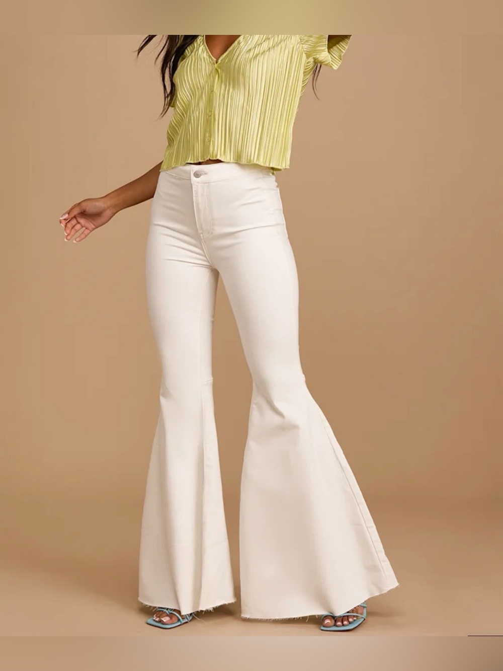 WE THE FREE 32 Ivory Bell Bottoms Super Wide Leg Flare Hi Waist Hippie 70’s Jean